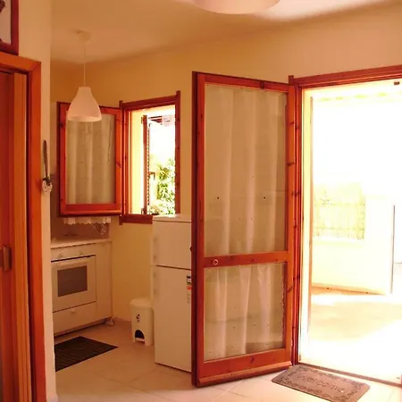 アパート Charming Studio With Mountain View In - 45 Sqm + Terrace プーラ